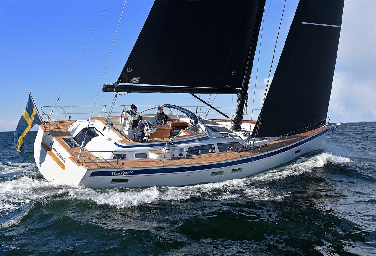 Hallberg-Rassy 50 Exterior