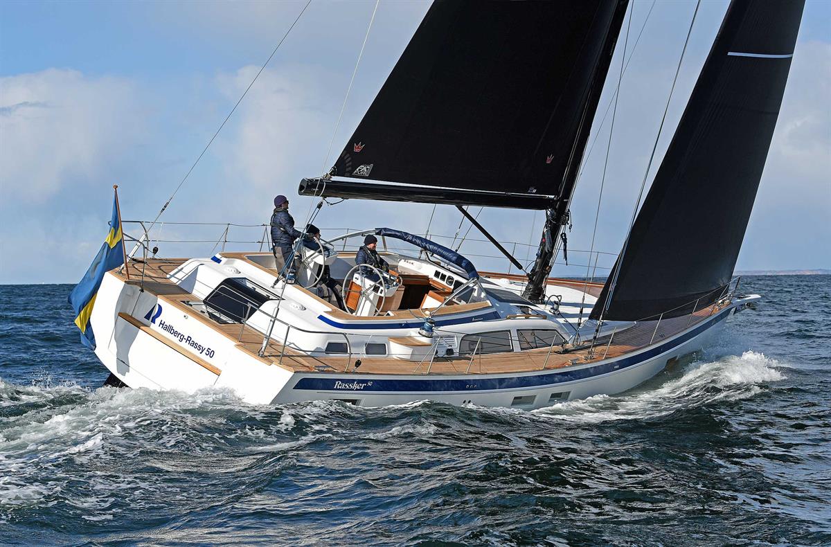 Hallberg-Rassy 50 Exterior