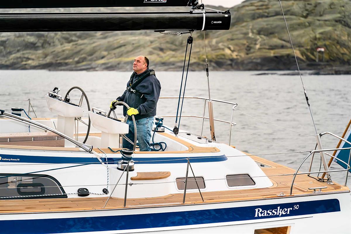 Hallberg-Rassy 50 Exterior