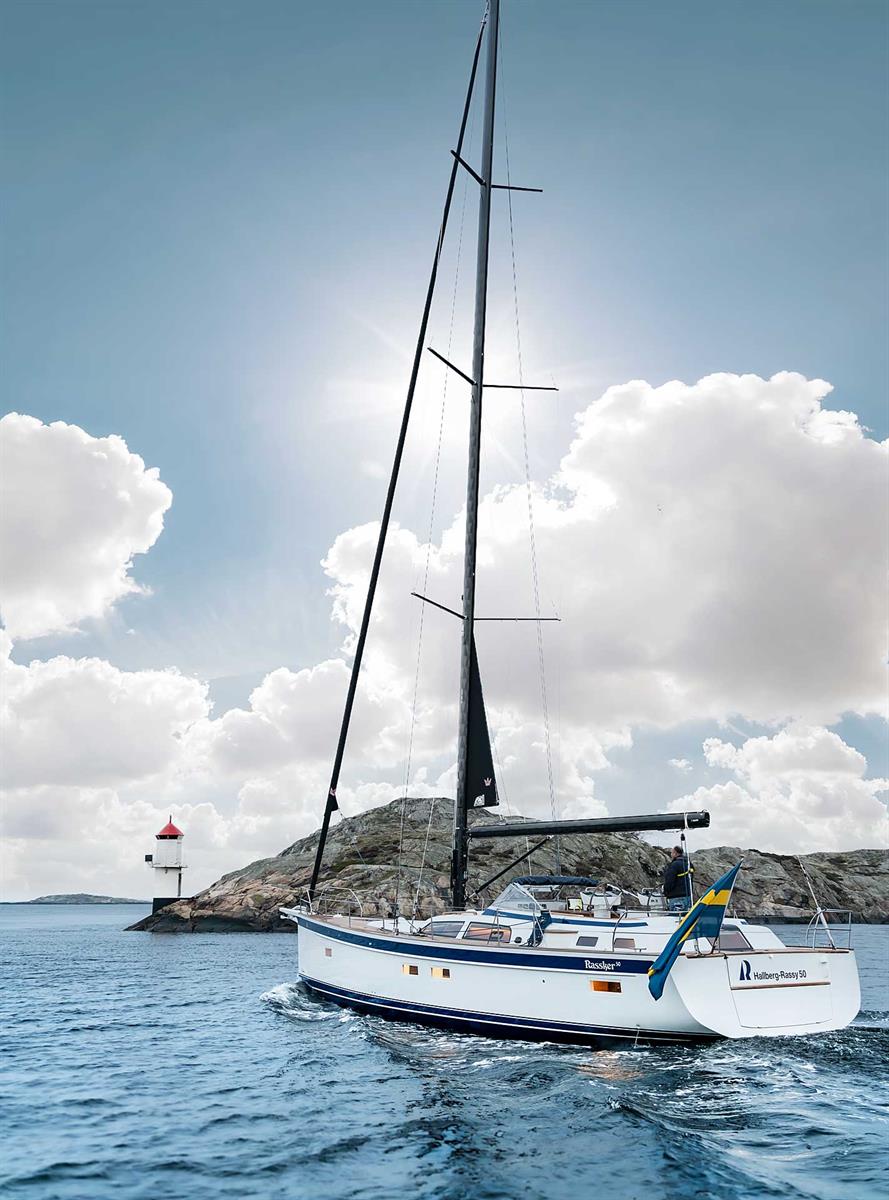 Hallberg-Rassy 50 Exterior