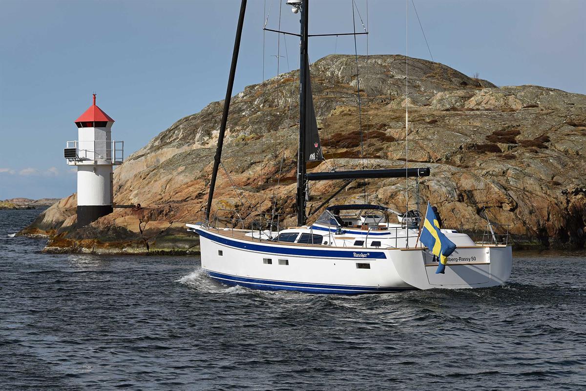 Hallberg-Rassy 50 Exterior