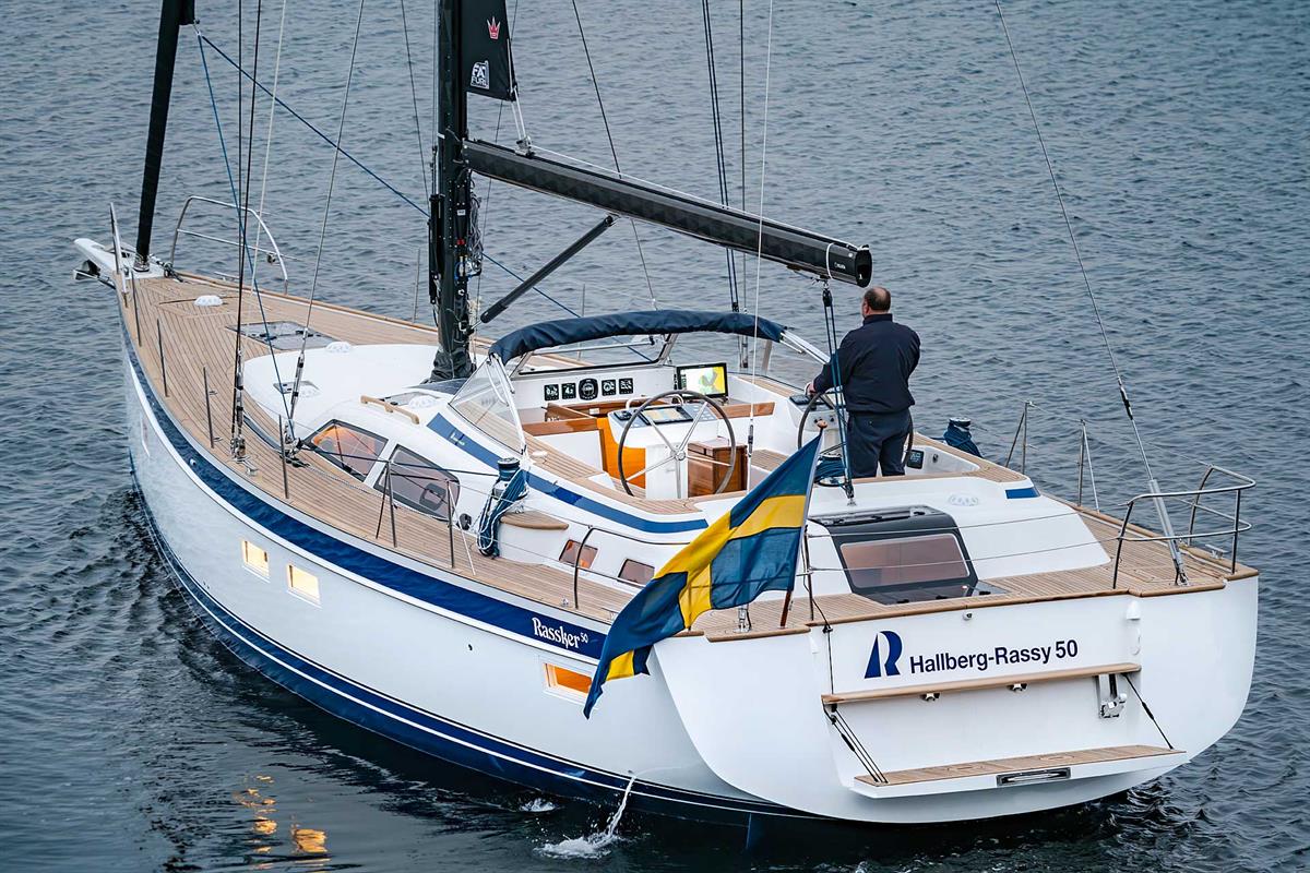 Hallberg-Rassy 50 Exterior