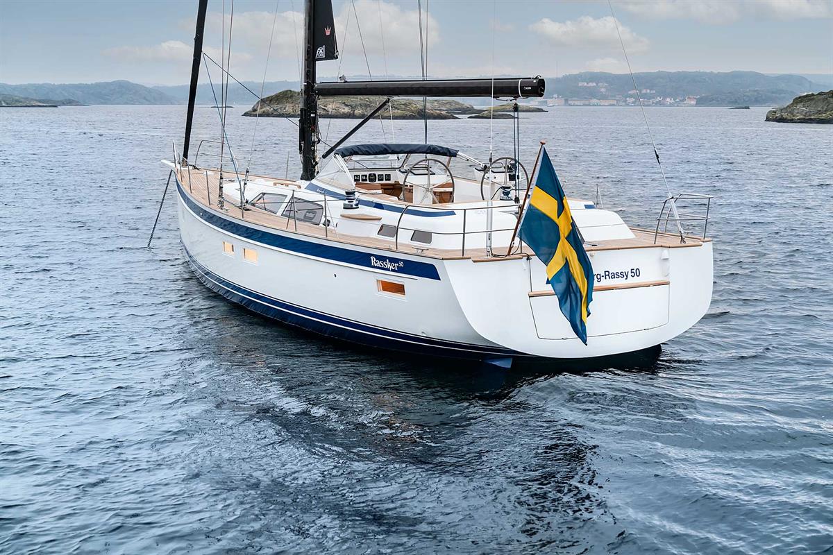 Hallberg-Rassy 50 Exterior